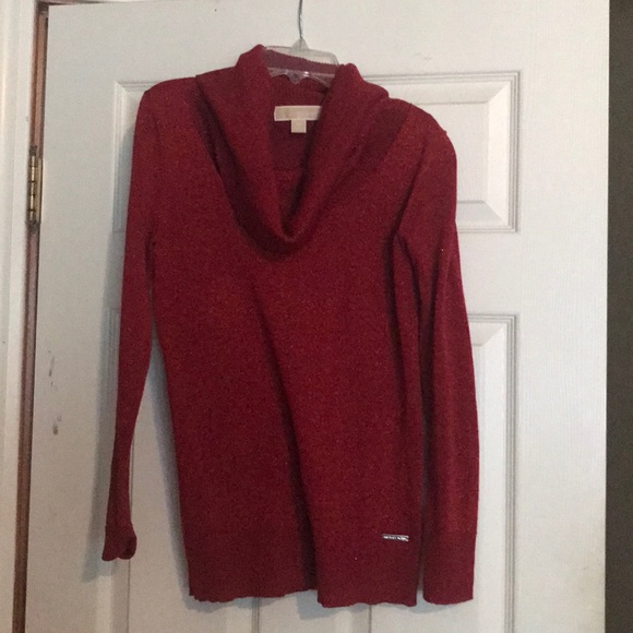 Red sweater - Picture 3 of 3